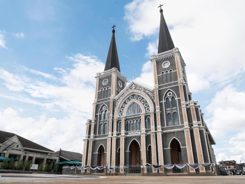 Chanthaburi Center Exteriör bild