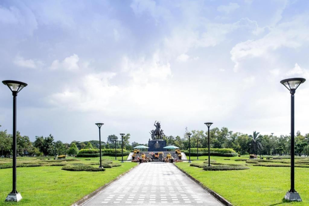 Chanthaburi Center Exteriör bild
